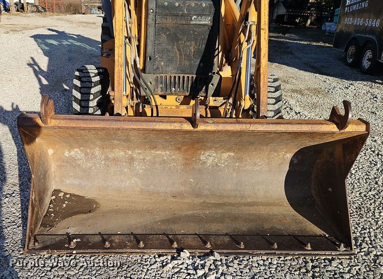 image for item DT7623 2000 Case 580L backhoe