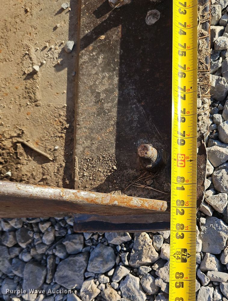 image for item DT7623 2000 Case 580L backhoe