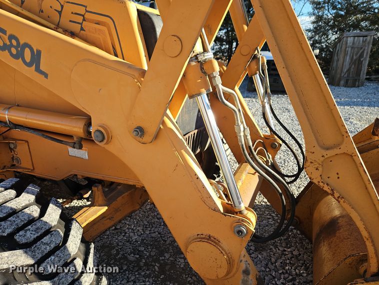 image for item DT7623 2000 Case 580L backhoe