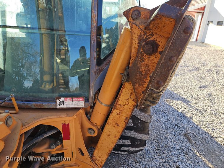 image for item DT7623 2000 Case 580L backhoe