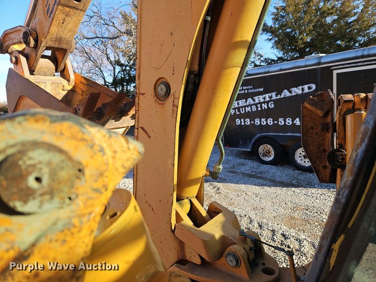 image for item DT7623 2000 Case 580L backhoe
