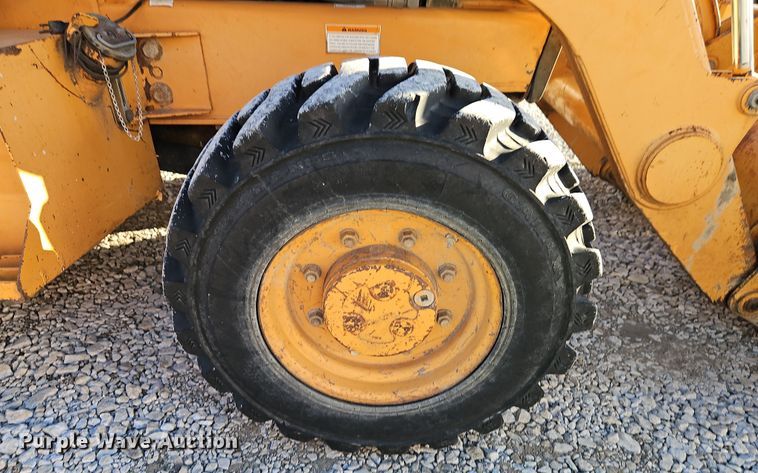 image for item DT7623 2000 Case 580L backhoe