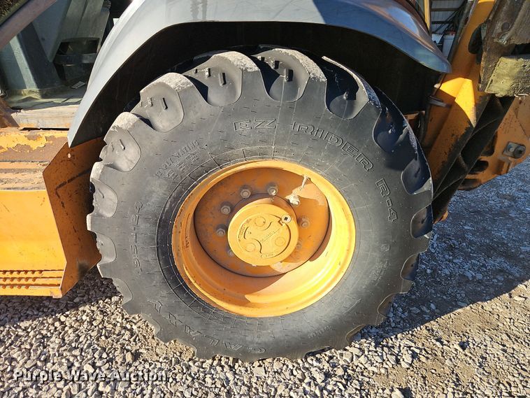 image for item DT7623 2000 Case 580L backhoe