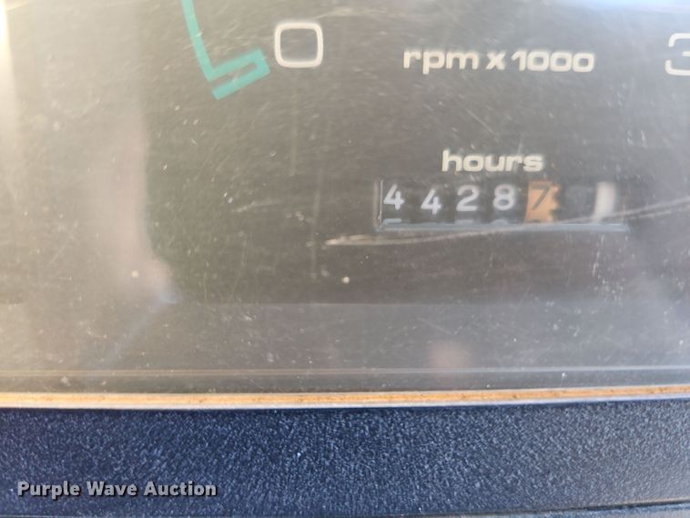 image for item DT7623 2000 Case 580L backhoe