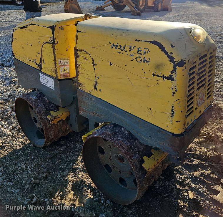 image for item DT7624 2010 Wacker Neuson Roller RT trench compactor