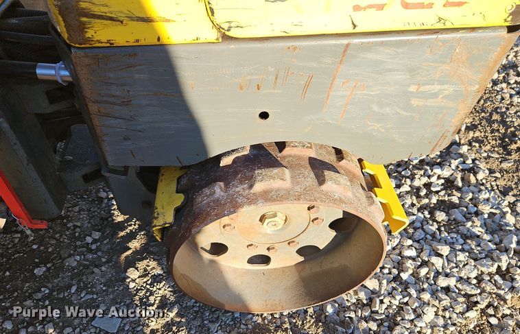 image for item DT7624 2010 Wacker Neuson Roller RT trench compactor
