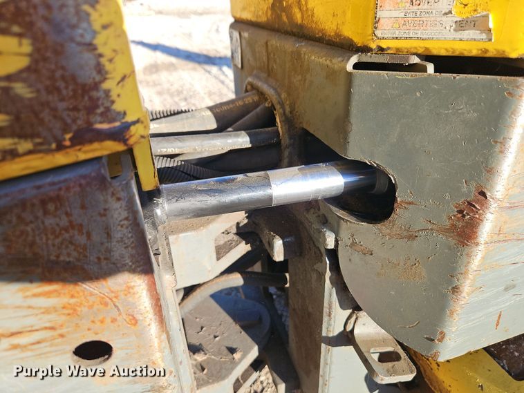 image for item DT7624 2010 Wacker Neuson Roller RT trench compactor