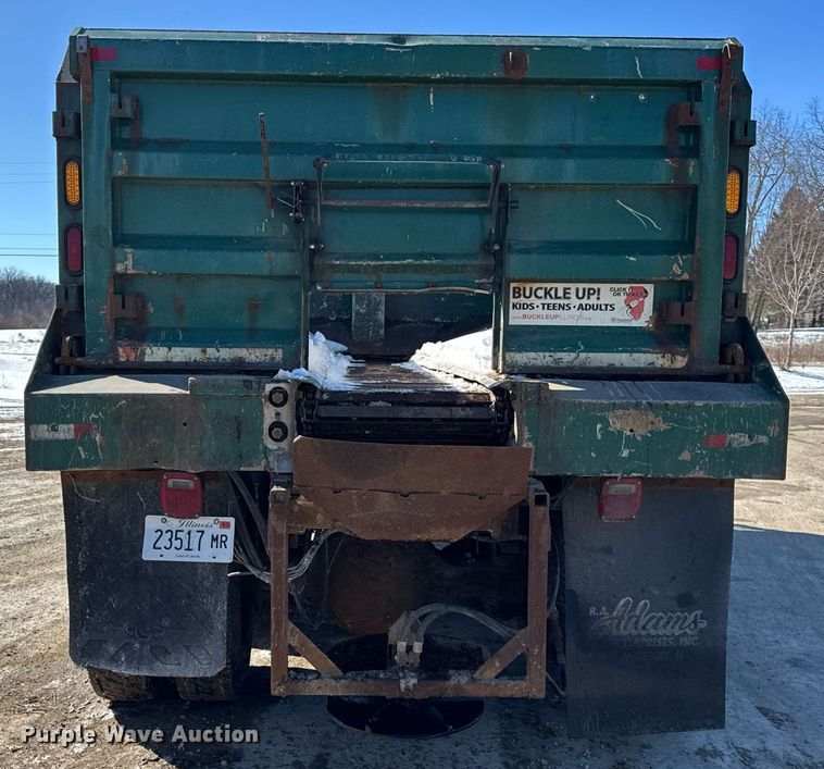 image for item DU3302 2002 Freightliner FL80 dump truck