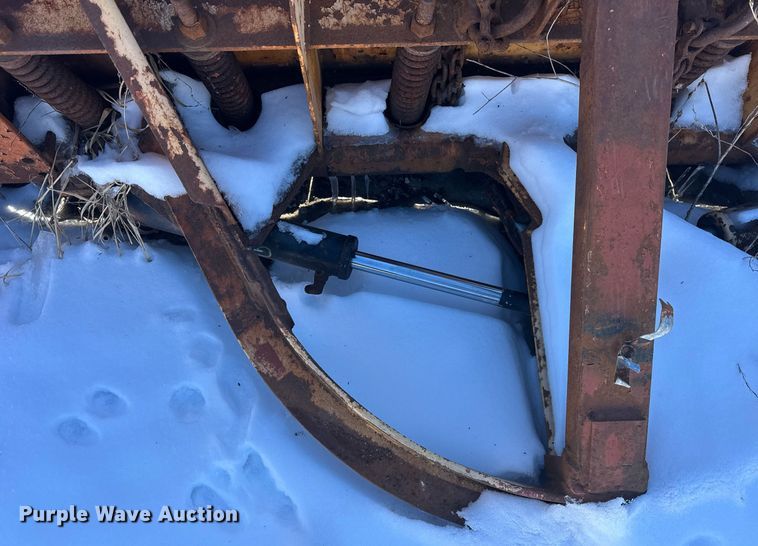 image for item DU3302 2002 Freightliner FL80 dump truck