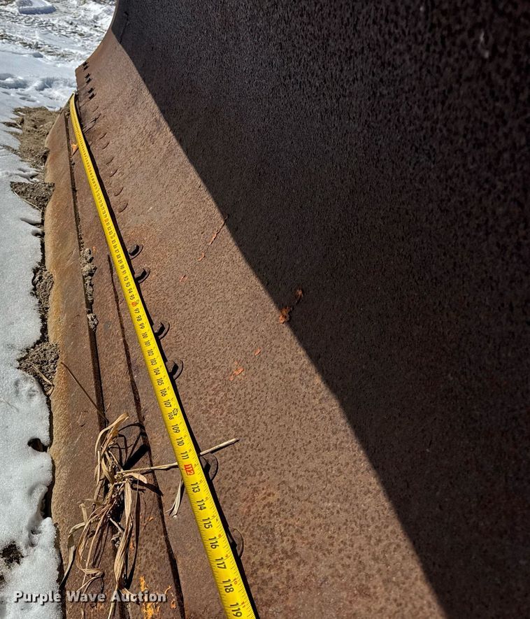 image for item DU3302 2002 Freightliner FL80 dump truck