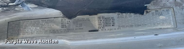 image for item DU3302 2002 Freightliner FL80 dump truck