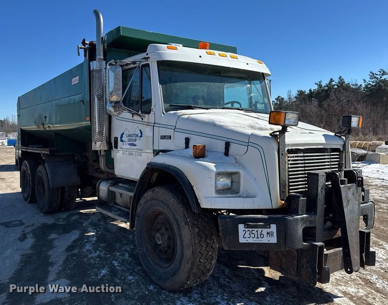 image for item DU3303 2002 Freightliner FL80 dump truck