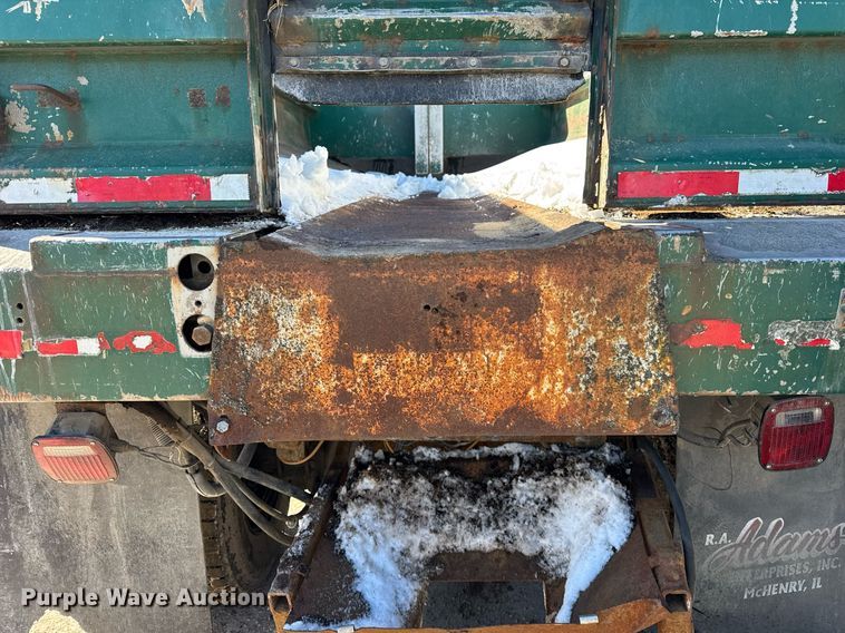 image for item DU3303 2002 Freightliner FL80 dump truck