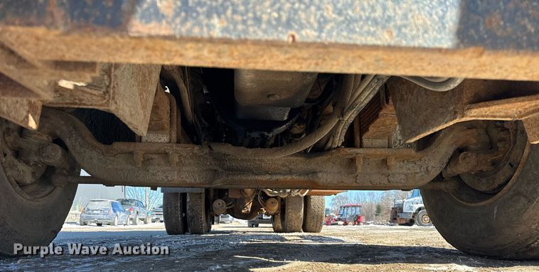 image for item DU3303 2002 Freightliner FL80 dump truck