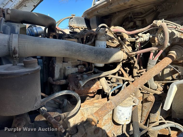 image for item DU3303 2002 Freightliner FL80 dump truck