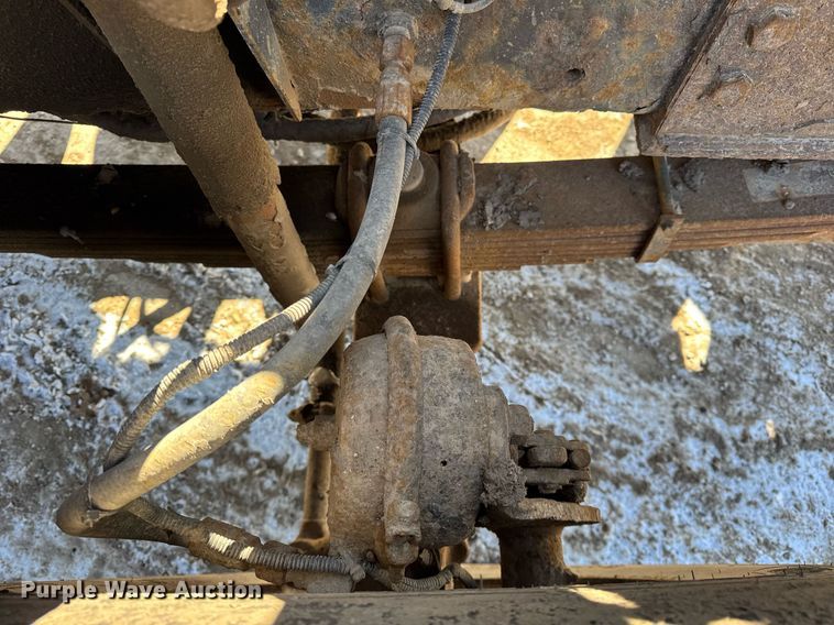 image for item DU3303 2002 Freightliner FL80 dump truck