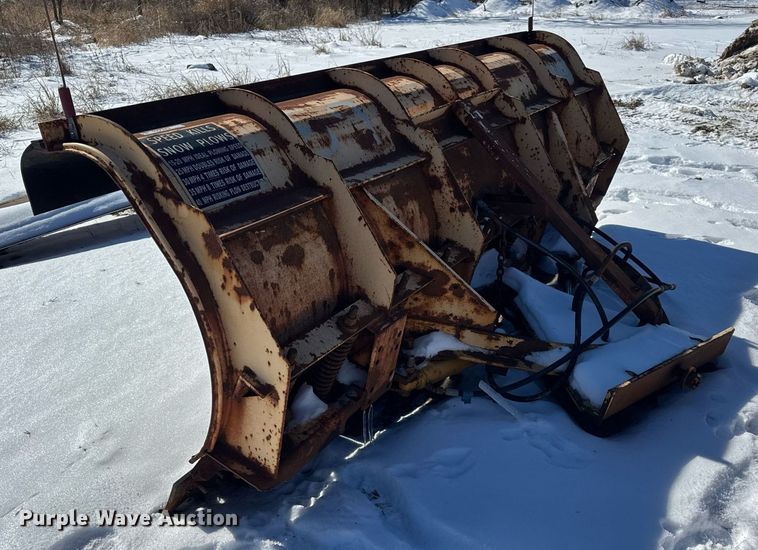 image for item DU3303 2002 Freightliner FL80 dump truck