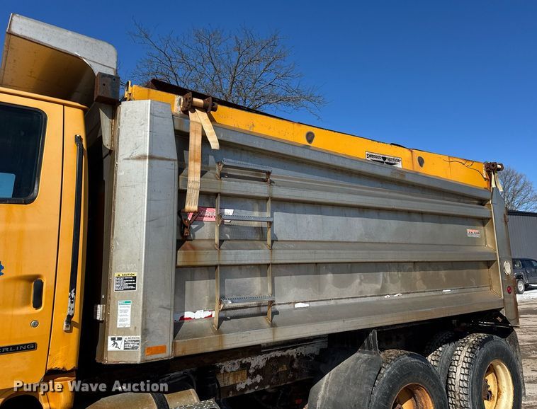 image for item DU3304 2001 Sterling dump truck