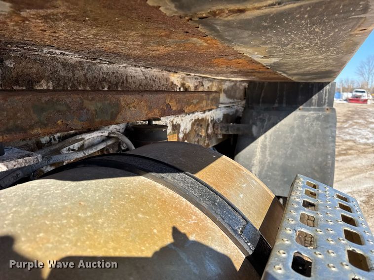 image for item DU3304 2001 Sterling dump truck