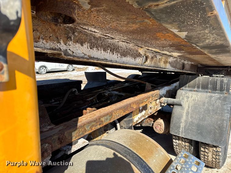 image for item DU3304 2001 Sterling dump truck