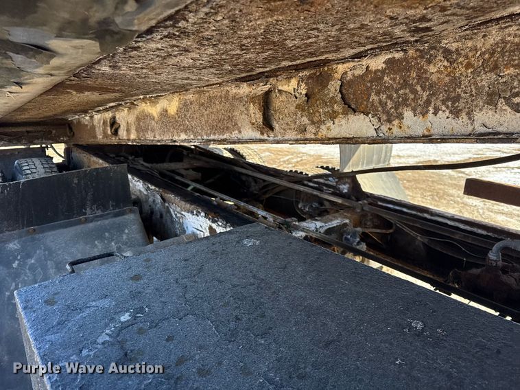 image for item DU3304 2001 Sterling dump truck