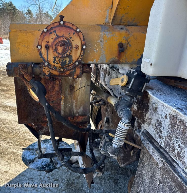 image for item DU3304 2001 Sterling dump truck