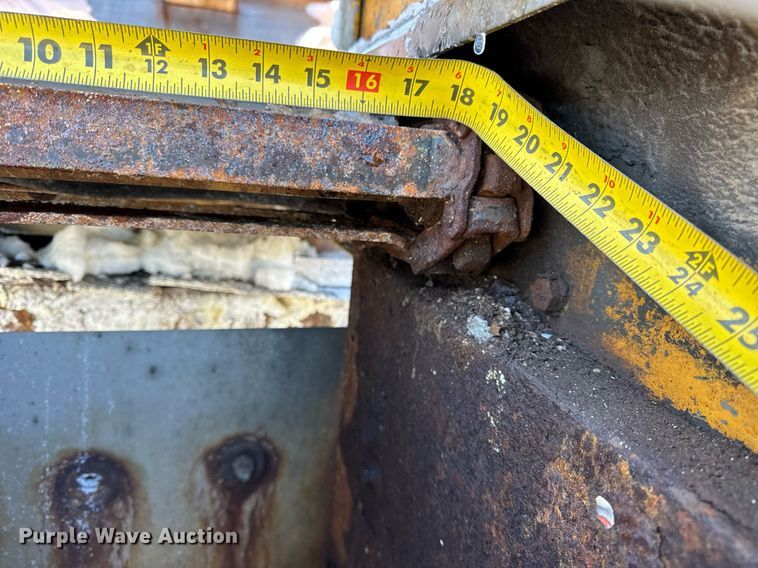 image for item DU3304 2001 Sterling dump truck