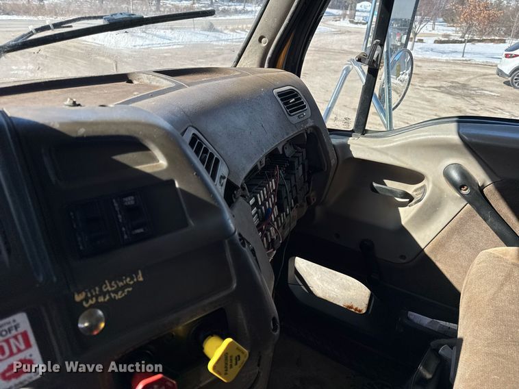 image for item DU3304 2001 Sterling dump truck