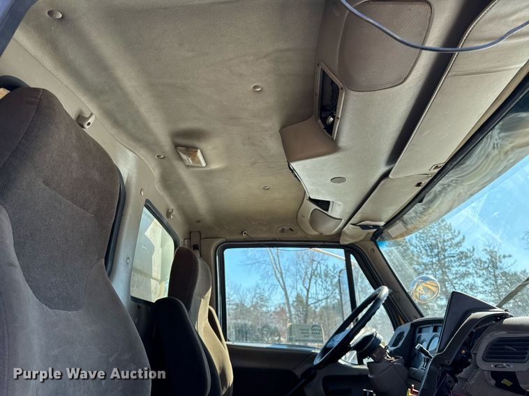 image for item DU3304 2001 Sterling dump truck