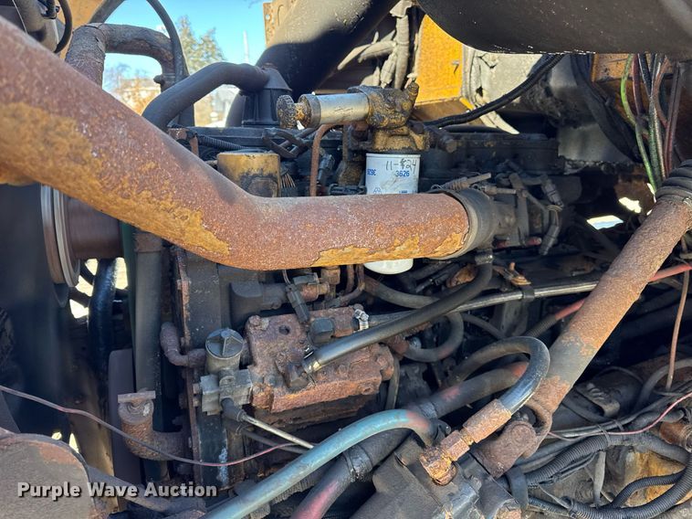 image for item DU3304 2001 Sterling dump truck