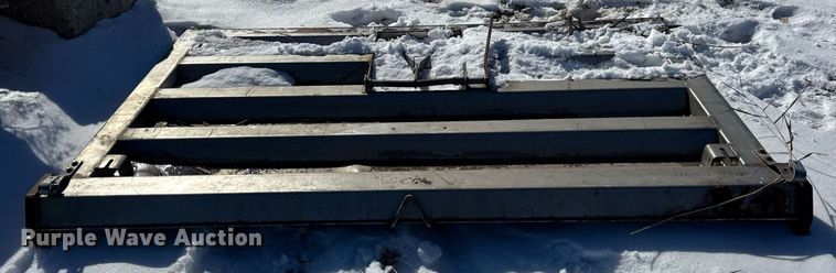 image for item DU3304 2001 Sterling dump truck