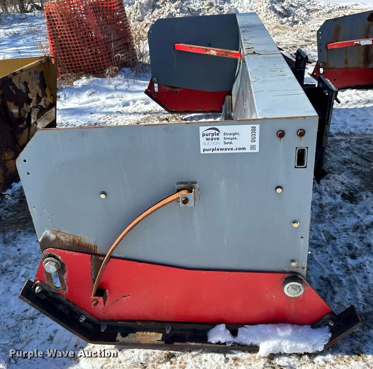 image for item DU3308 Skid steer snow pusher