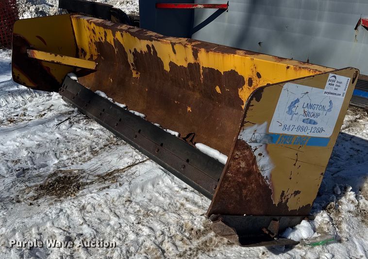 image for item DU3309 Skid steer snow pusher