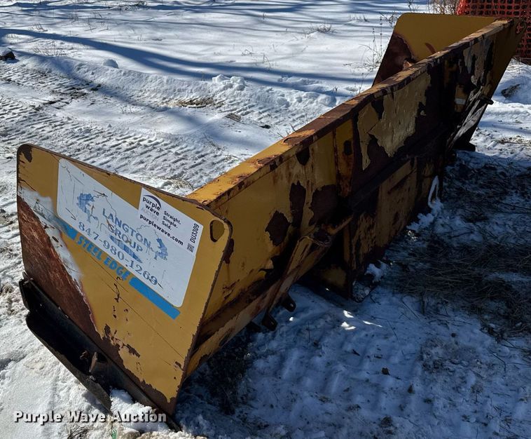 image for item DU3309 Skid steer snow pusher