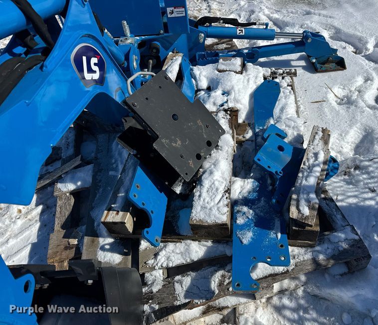 image for item DU3311 LS LB1300 backhoe attachment