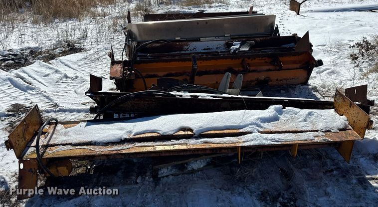 image for item DU3312 (8) end gate spreaders