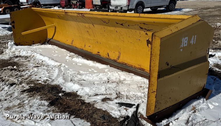 image for item DU3313 Pro Tech wheel loader snow pusher