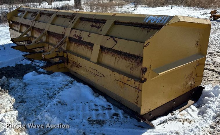 image for item DU3313 Pro Tech wheel loader snow pusher