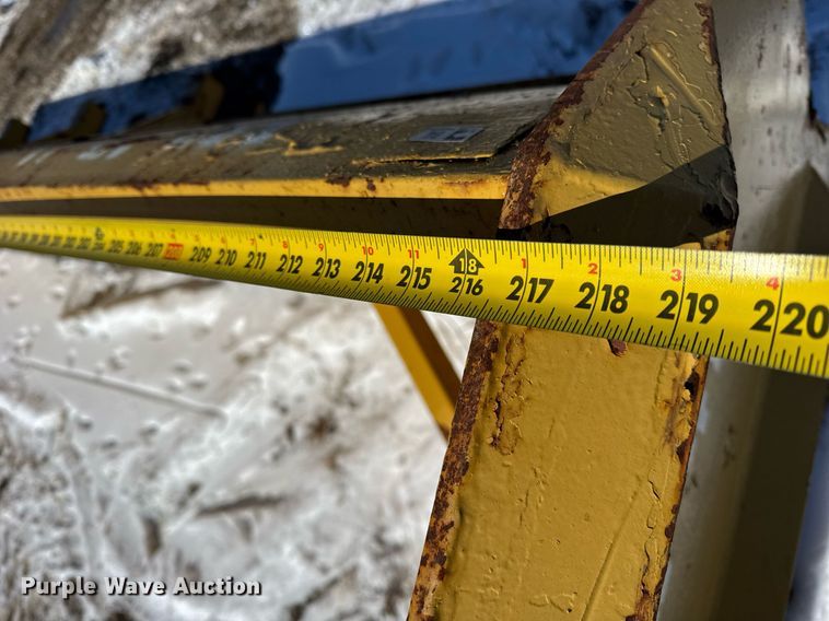 image for item DU3313 Pro Tech wheel loader snow pusher