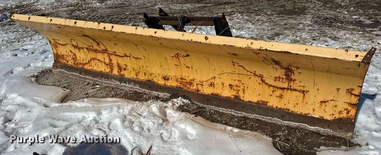 image for item DU3314 10' W snow plow