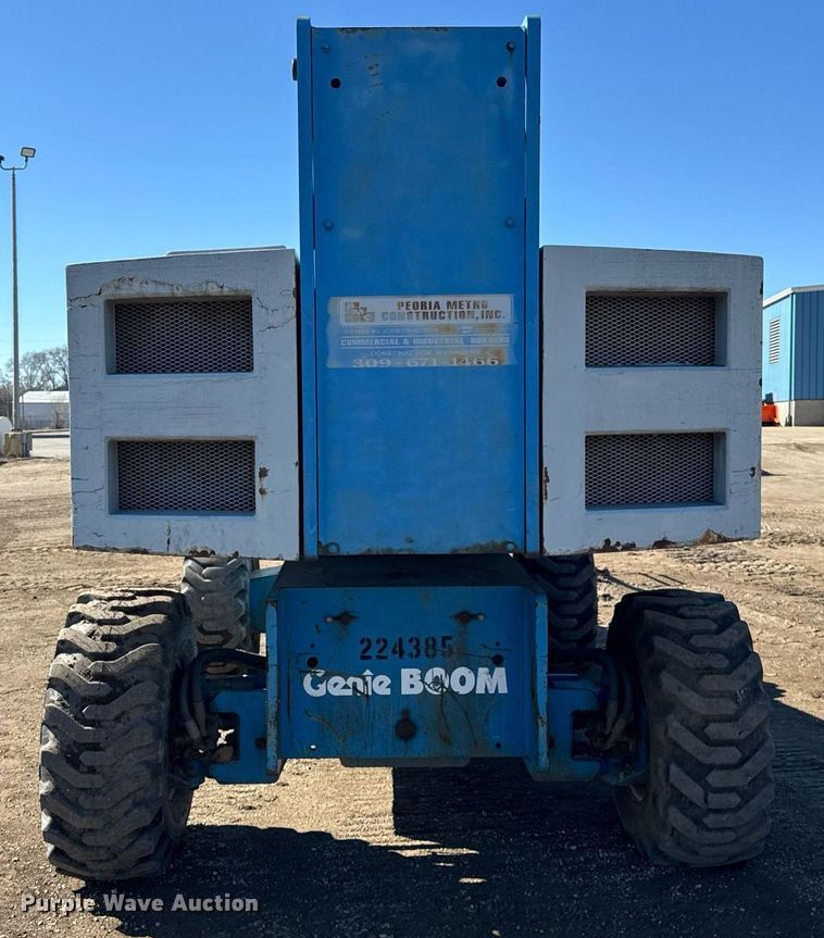 image for item DU3318 1997 Genie S60 boom lift