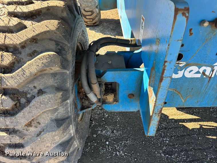 image for item DU3318 1997 Genie S60 boom lift