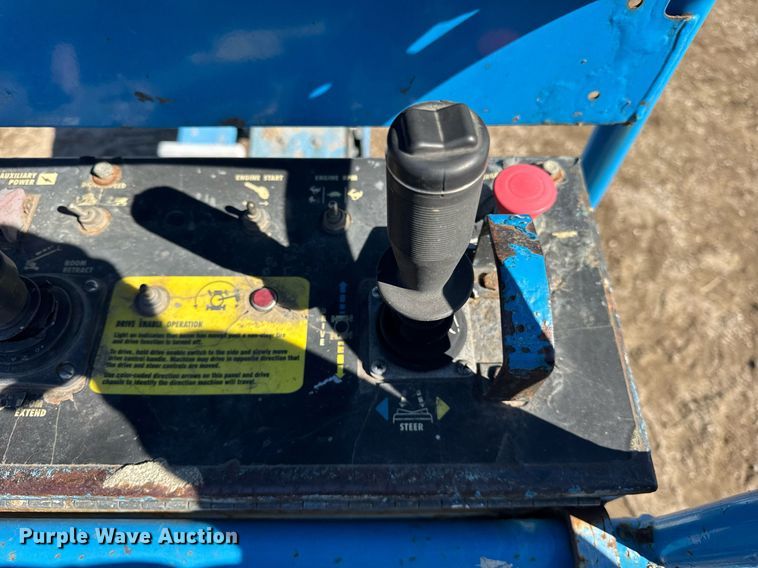 image for item DU3318 1997 Genie S60 boom lift