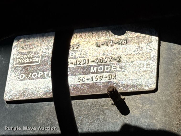 image for item DU3318 1997 Genie S60 boom lift