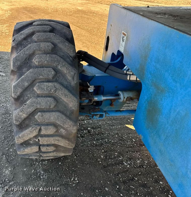 image for item DU3318 1997 Genie S60 boom lift