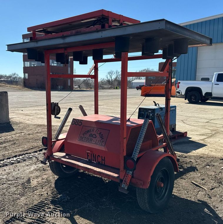 image for item DU3319 MCS Power Flash Lite arrow board trailer