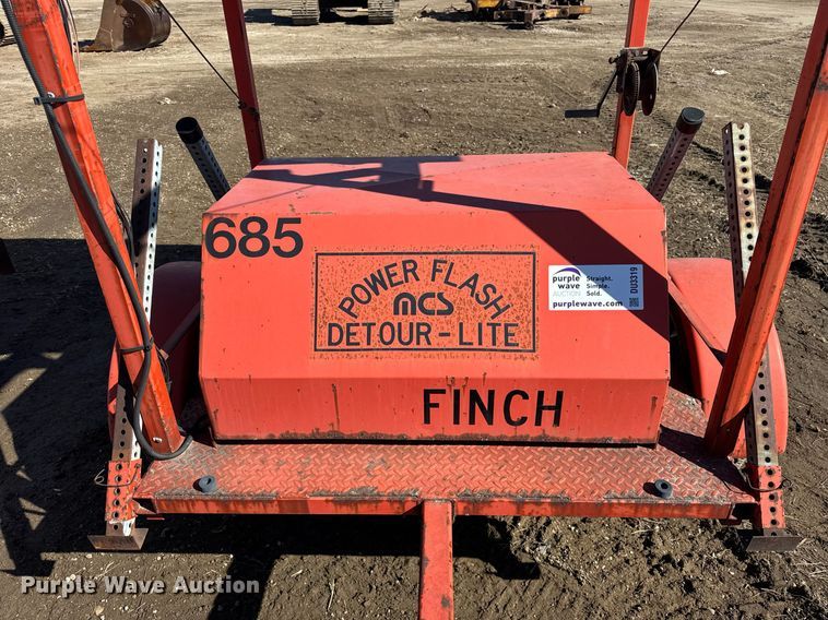 image for item DU3319 MCS Power Flash Lite arrow board trailer