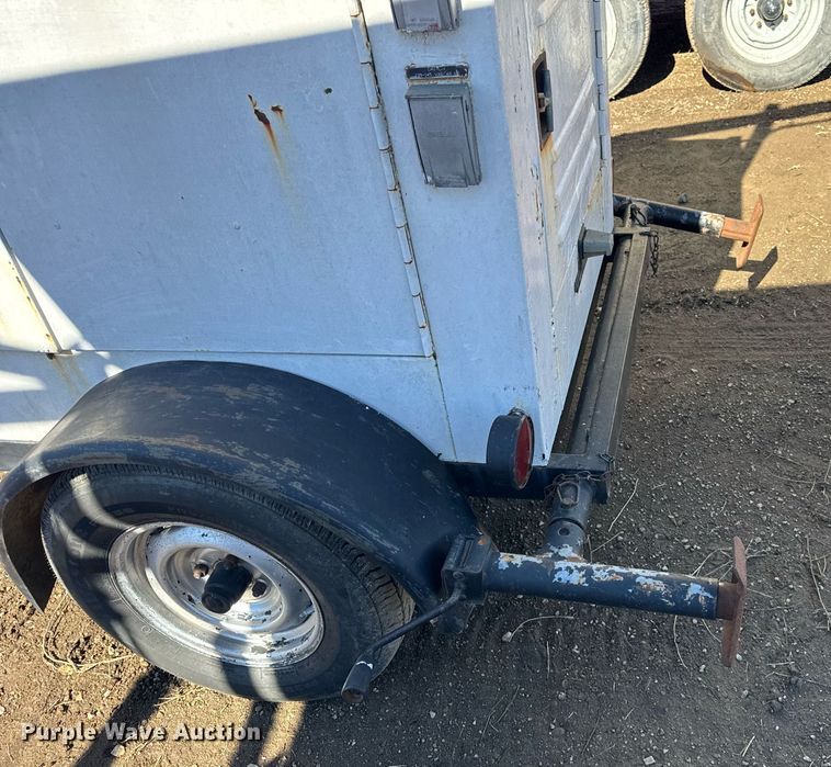 image for item DU3320 1992 Enercon Engineering D302-2 light plant