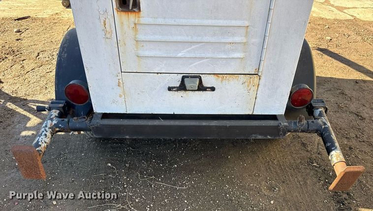 image for item DU3320 1992 Enercon Engineering D302-2 light plant