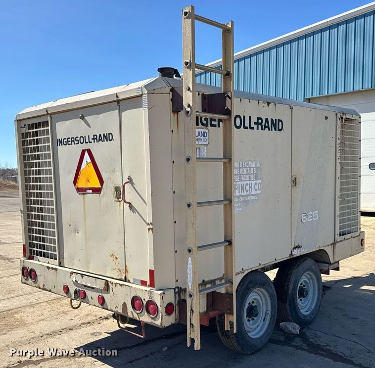 image for item DU3321 Ingersoll Rand 825 air compressor